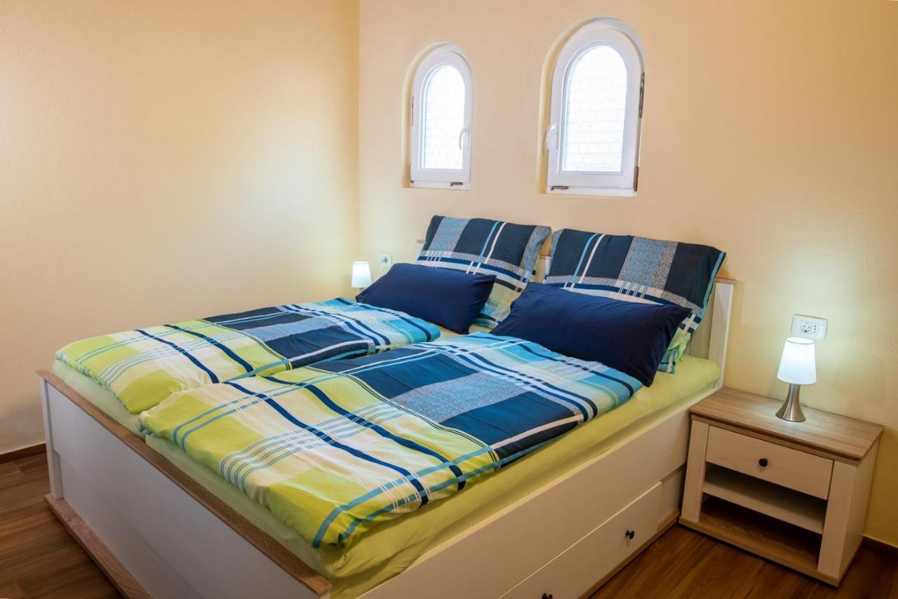 Via Flavia With Common Pool Hotel Labinci Екстериор снимка